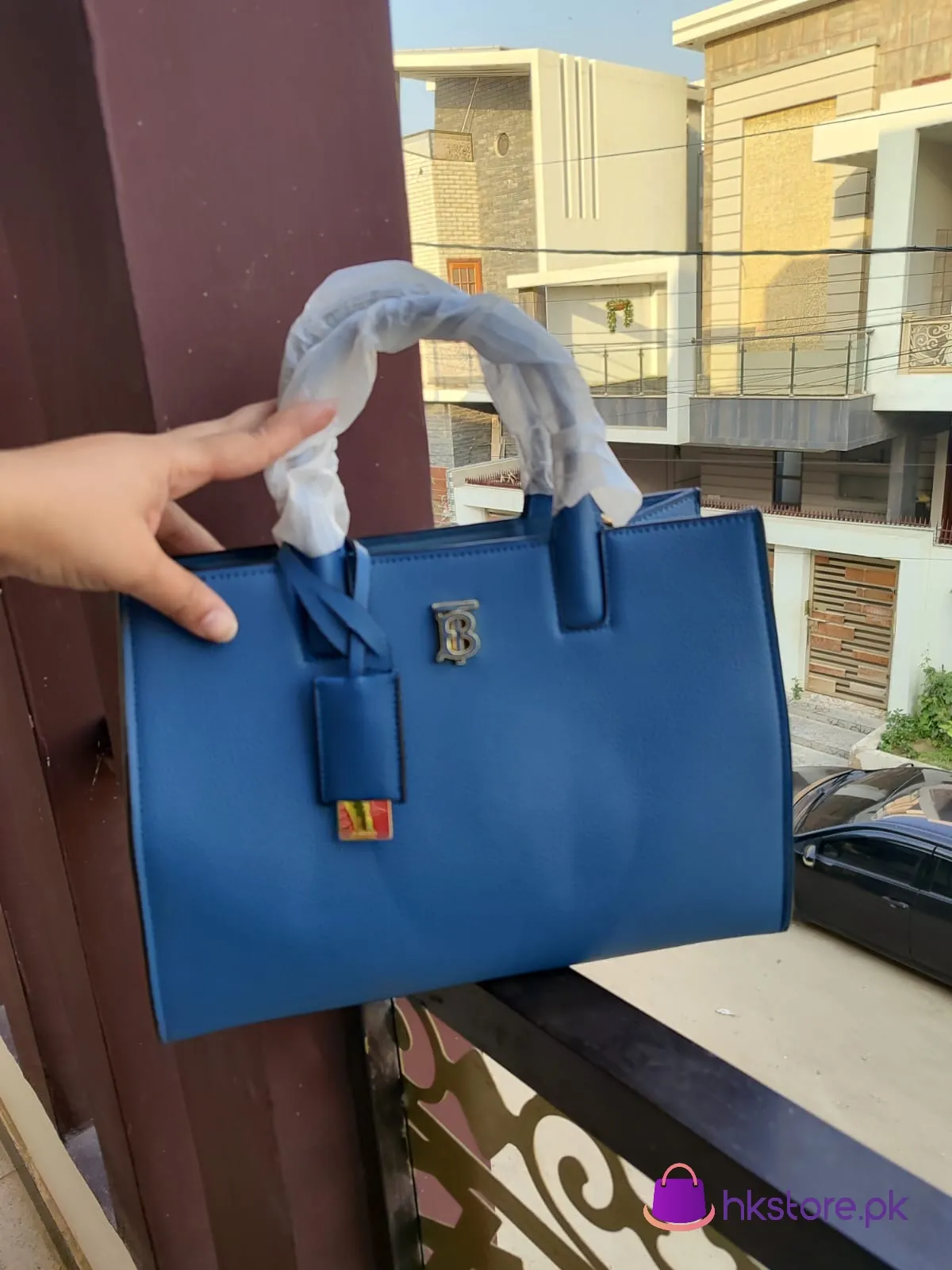 Best Price Burberry Tote 