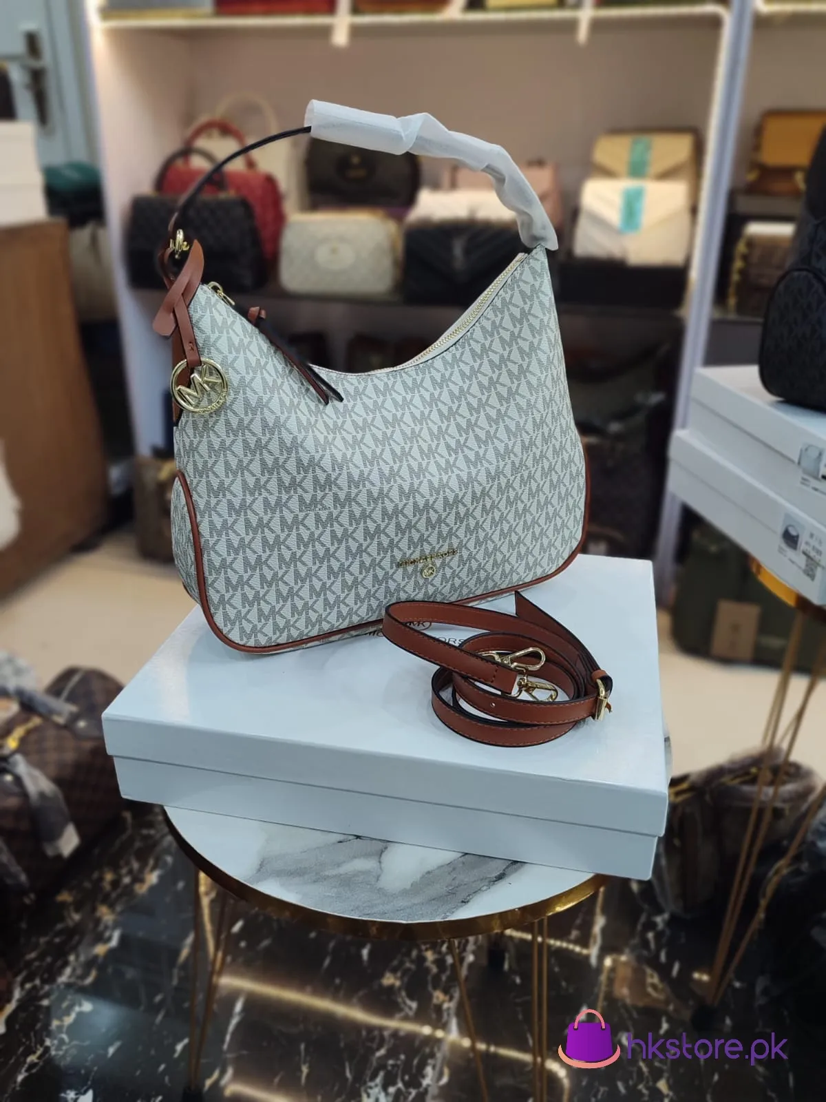 Best Price Michael Kors Hand Bag 