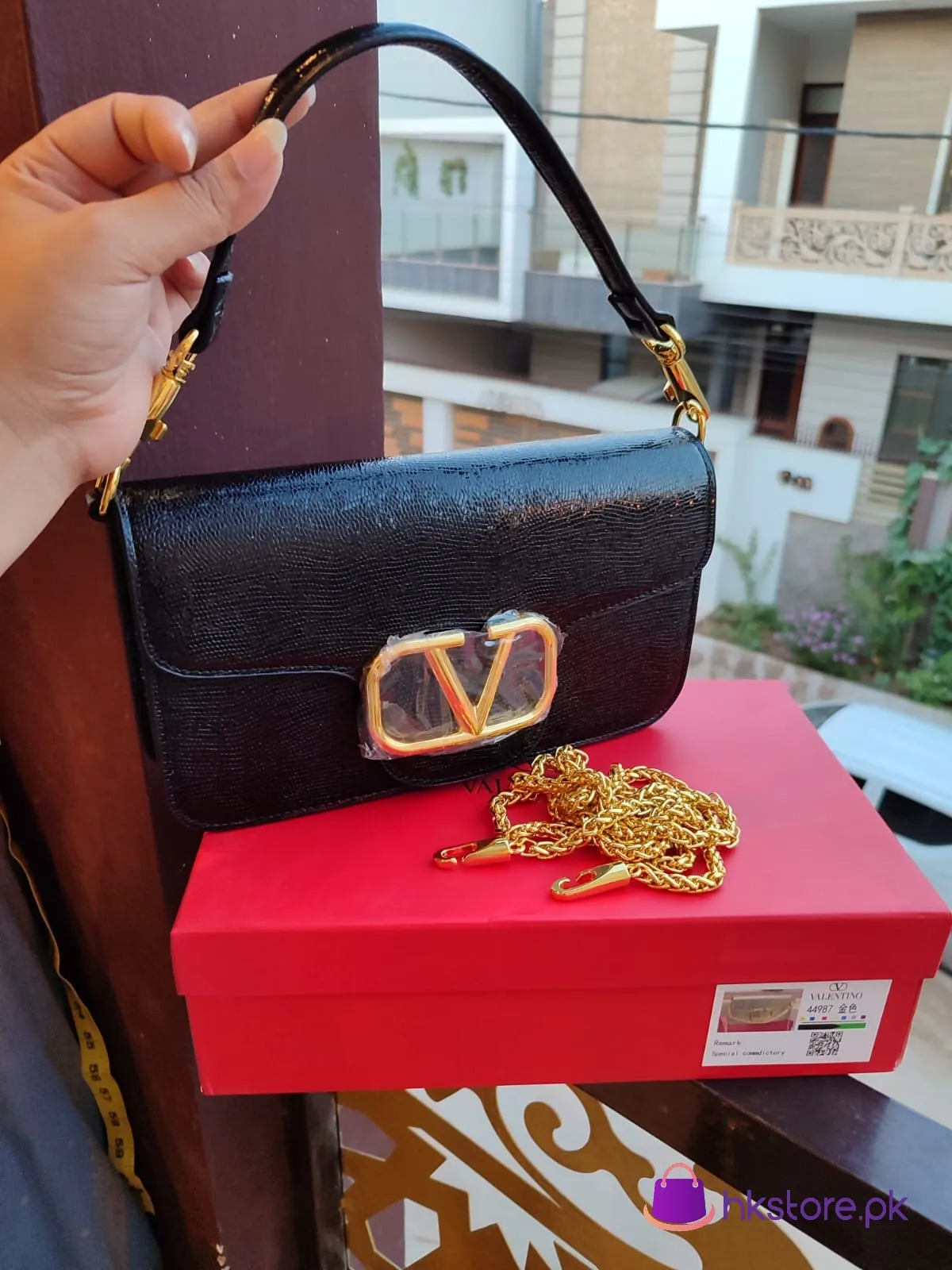 Best Price Valentino Cross Body Shines 