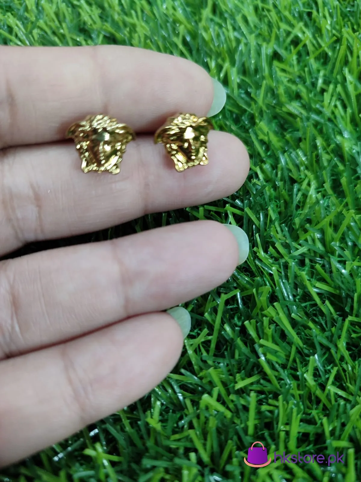 Best Price Versace lion studs 